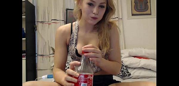  Girls4cock.com *** Young teen on fuckmachine going crazy on shockspot
